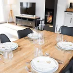 Apartment Chuenislodge2- Zwei Balkone, Gemuetlicher Kamin, Aussicht