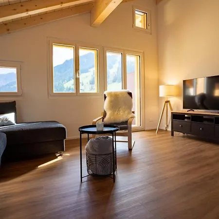 Chuenislodge2- Zwei Balkone, Gemuetlicher Kamin, Aussicht Daire *