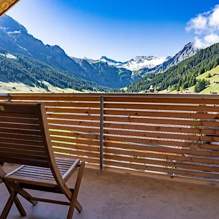Daire Chuenislodge2- Zwei Balkone, Gemuetlicher Kamin, Aussicht *