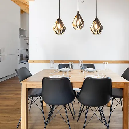 Apartamento Chuenislodge2- Zwei Balkone, Gemuetlicher Kamin, Aussicht