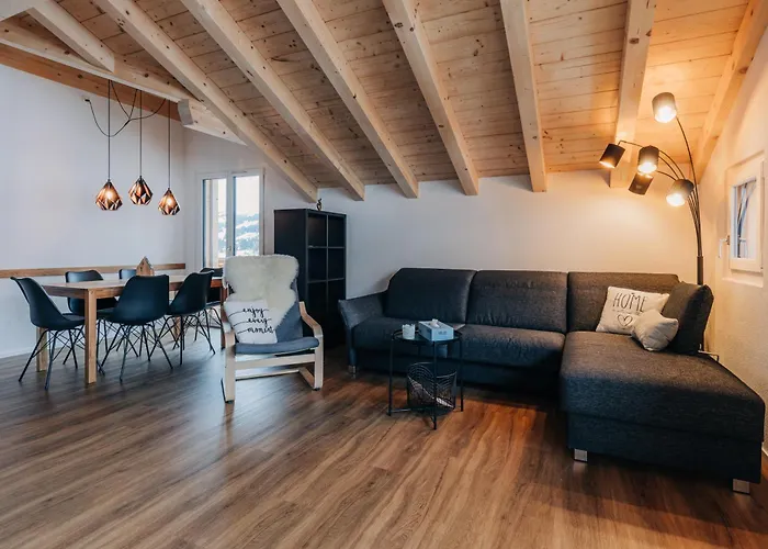 Chuenislodge2- Zwei Balkone, Gemuetlicher Kamin, Aussicht אדלבודן