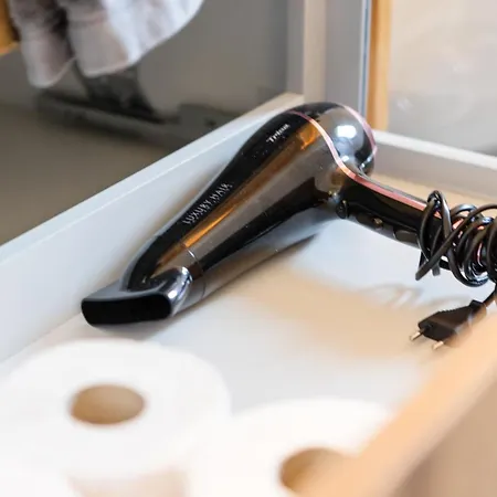 Chuenislodge2- Zwei Balkone, Gemuetlicher Kamin, Aussicht * Αντελμπόντεν