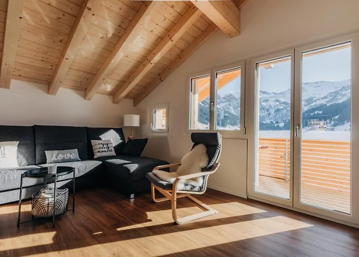 Chuenislodge2- Zwei Balkone, Gemuetlicher Kamin, Aussicht *
